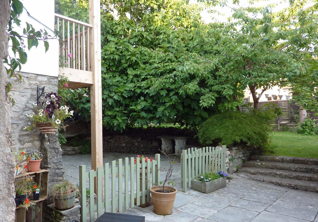 Westbury Cross House Bed & Breakfast Екстериор снимка