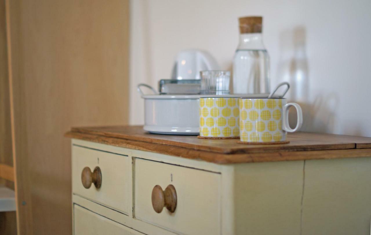 Westbury Cross House Bed & Breakfast Екстериор снимка